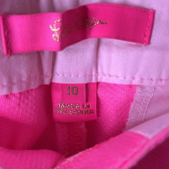 Lilly Pulitzer Buttercup Stretch Shorts in color Pink Isle, Size 10. - Picture 6 of 13